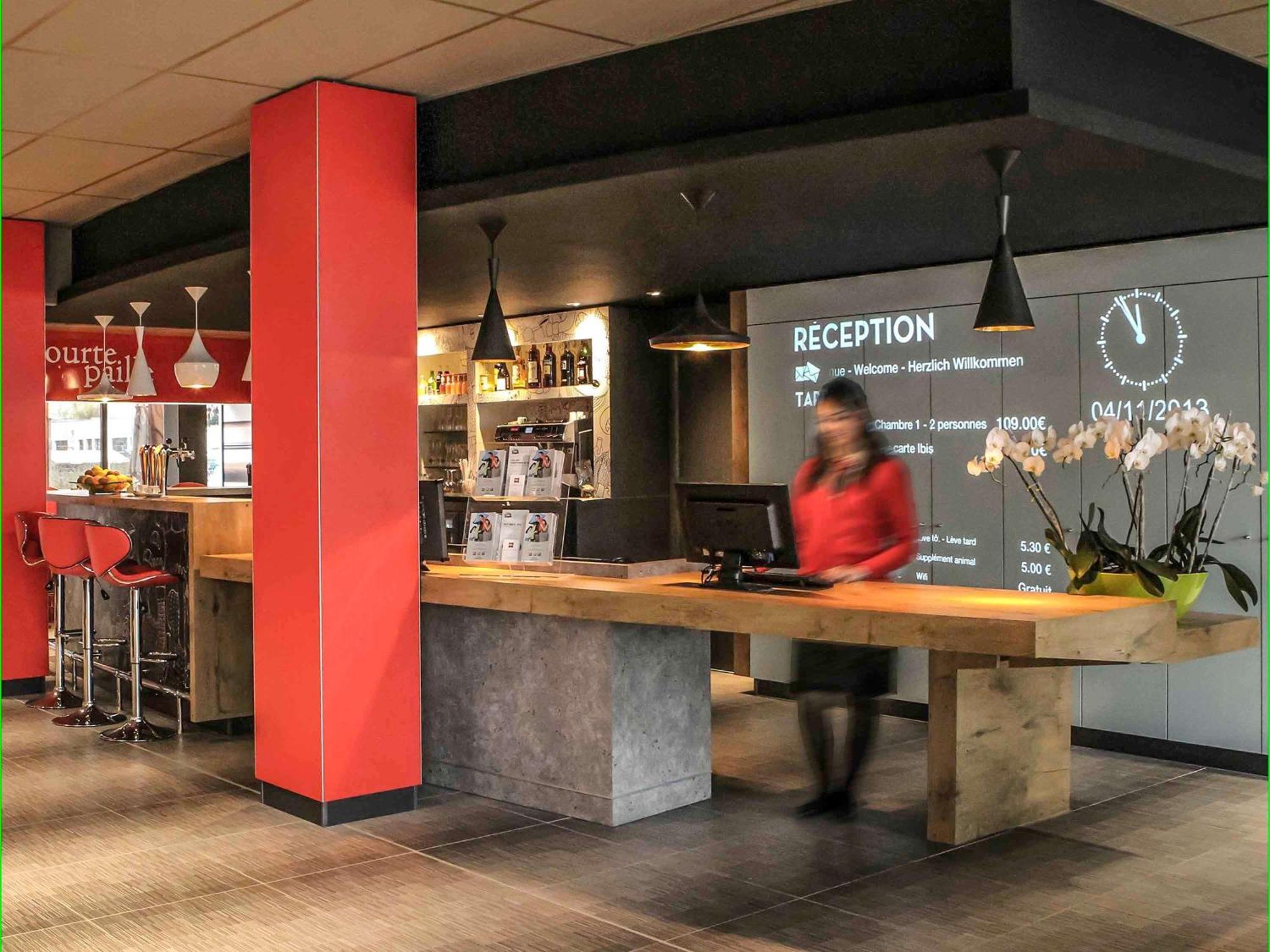 Ibis Saint-Genis-Pouilly Geneve Hotel Ngoại thất bức ảnh
